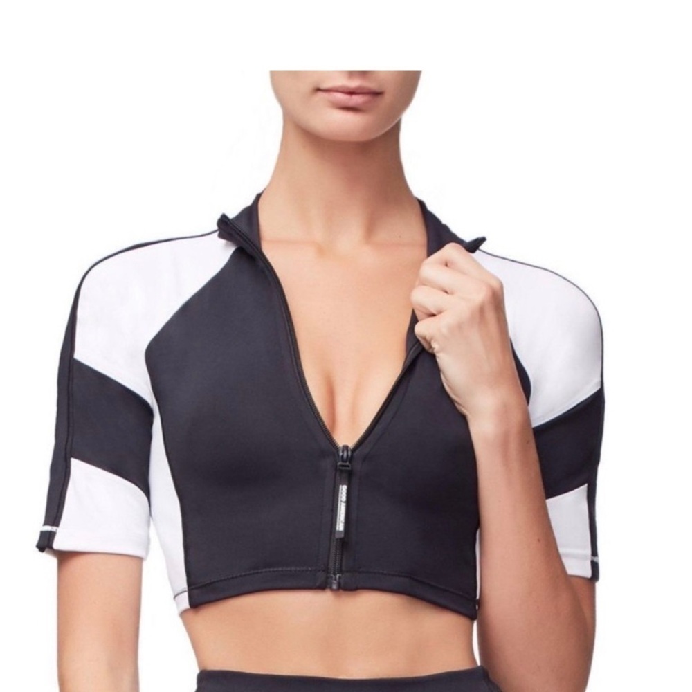 NWT Good American Performance Dual Life Zip Crop Top black/white size 3